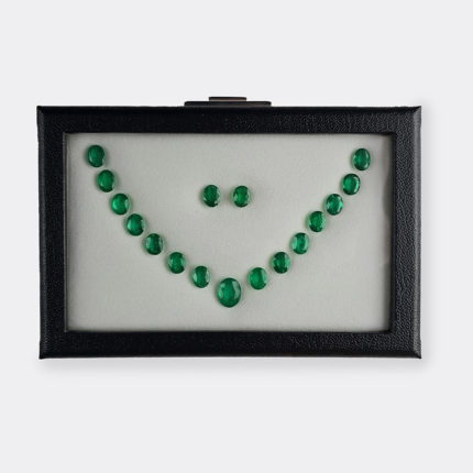 ZAMBIAN EMERALD OVAL LAYOUT